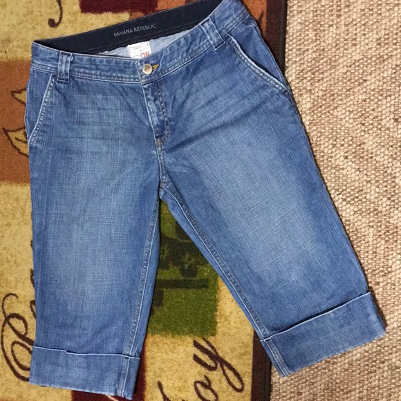 Banana republic capris size 8 - Picture 3 of 8